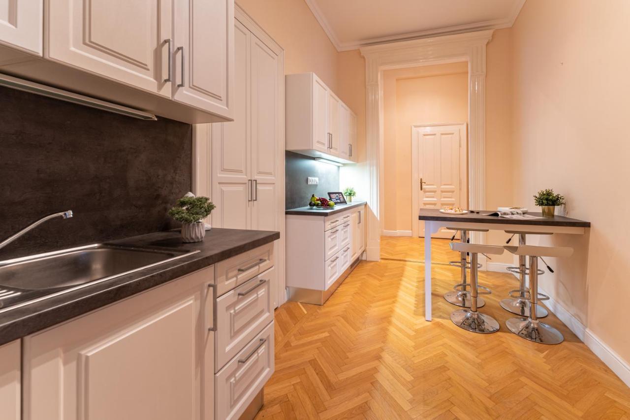 Matilda Luxury Suite Apartment Βουδαπέστη Εξωτερικό φωτογραφία